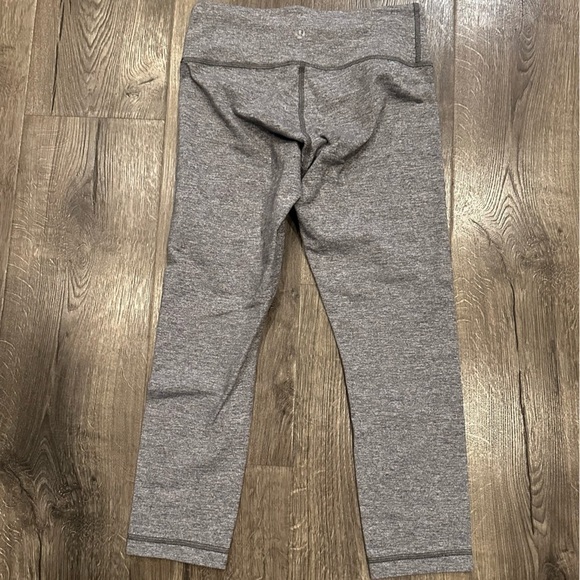 Lululemon Wunder Under Crop Leggings Heathered Slate Gray Mid Rise Size 4 Yoga - Picture 9 of 10